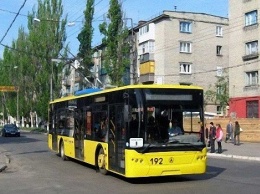 В Кременчуге перенесут троллейбусные провода