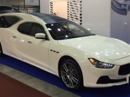 Maserati Ghibli превратили в катафалк