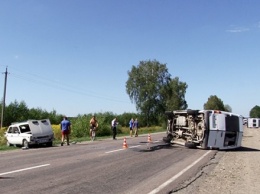 Два микроавтобуса перевернулись в Ивано-Франковской области, есть пострадавшие