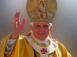 Понтифик Бенедикт XVI назвал причины отречения от сана