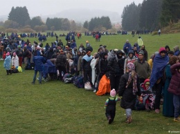 Баварский министр предлагает вернуть на родину сотни тысяч беженцев
