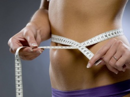 Ученые: Женщины боятся лишних килограмм сильнее, чем рака