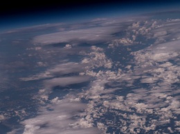 Астронавт NASA сделал снимок гигантских облаков над Землей