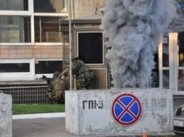 Взрывы и стрельба в центре Киева - антитеррористические учения СБУ (ФОТО)