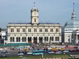 В Москве эвакуируют Ленинградский вокзал после обнаружения подозрительного предмета