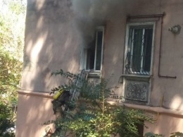 В Камеснком во время пожара в жилом доме спасли пятерых человек