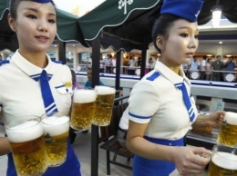 В Северной Корее прошел первый в истории страны пивной фестиваль
