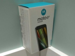Стартовали продажи смартфона Moto E3 Power
