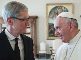 Папа Римский и Цукерберг обсудили, как использовать новые технологии для борьбы с бедностью