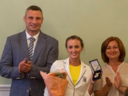 Кличко подарил гимнастке Анне Ризатдиновой квартиру в Киеве