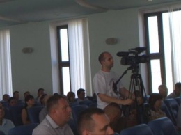 На Луганщине сотрудник телеканала нагло пропагандирует «русский мир» (фото)