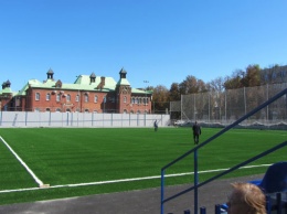 В Полтаве завершается реконструкция футбольного стадиона (фото)