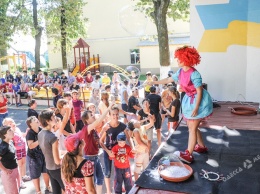 Ко Дню знаний «Одесса-медиа» устроила праздник для деток-инвалидов (фоторепортаж)