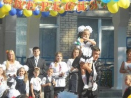 Цена справедливости: в Калиновскую школу на Николаевщине вернули прежнего директора