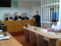 Апелляционный суд оставил кривоозерского полицейского Хоменко под арестом