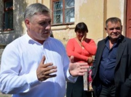 Пидберезняк заявил о появлении «титушек» в Первомайском районе, которых связывает с «местным агробароном»