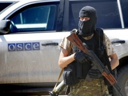 Боевик "ДНР" пригрозил представителям ОБСЕ подорвать мину в их присутствии