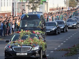 В Узбекистане проходят похороны Ислама Каримова