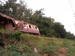 В таиландском поезде взорвалась бомба, есть жертвы