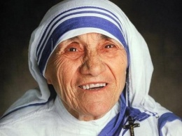 Ватикан канонизировал мать Терезу
