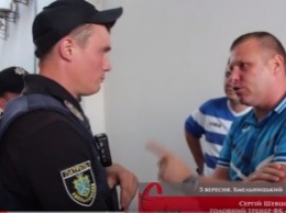 Драка после матча. Полиция применила слезоточивый газ против футболистов на матче Второй лиги чемпионата Украины