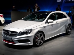 Выходящий на рынок Mercedes A-Class затмит своего конкурента Golf