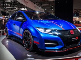 Новая версия Honda Civic Type R замечена на тестах в Испании