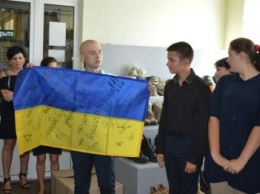 В Покровске (Красноармейске) волонтеров поздравили с Днем благотворительности