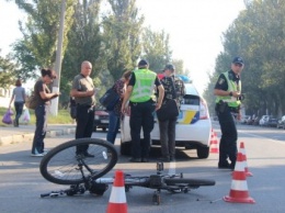 Сегодня в Херсоне произошло два ДТП: не разминулись "маршрутки" и велосипедист протаранил "Шкоду" (фото)
