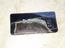 Очередной случай взрыва Samsung Galaxy Note 7: ущерб оценили в 90 000 рублей [фото]