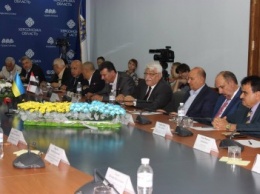 Глава Херсонской области Андрей Гордеев обещает удивить бизнесменов из Ирака