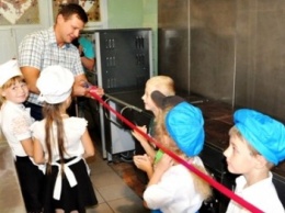 Северодонецкий детский сад "Малыш" получил новое кухонное оборудование