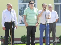Саакашвили побывал на открытии детского сада в Одесской области (фоторепортаж)