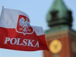 На границе с Польшей изъяли 28 тонн контрабандной одежды