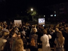 В Запорожье три сотни человек пришли посмотреть оперу под открытым небом, - ФОТО