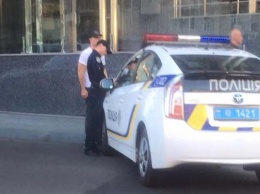 В Киеве полицейские оштрафовали Киву на новом BMW