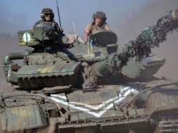 В зоне АТО прошла танковая тренировка Вооруженных сил Украины
