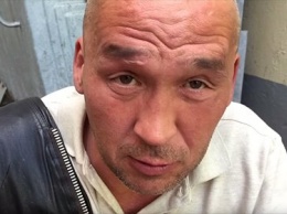 Московский бездомный стал звездой Youtube (ВИДЕО)
