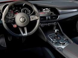 «Шпионы» заглянули внутрь Alfa Romeo Giulia