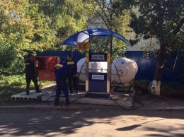 В Киеве демонтировали незаконную газовую заправку неподалеку от ядерного реактора