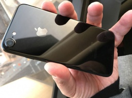 Apple распродала все iPhone 7 Plus и iPhone 7 в цвете «черный оникс»