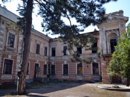 Старинный особняк в центре Одессы собираются снести и построить шестиэтажный дом