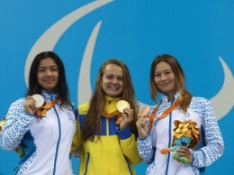 Пловчиха с Днепропетровщины завоевала золото на Паралимпийских играх в Рио (ФОТО)