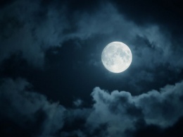 Ученые выяснили, как влияет Луна на здоровье человека