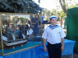 Юные судомоделисты прглашают "Под паруса Западного Донбасса"