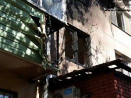 В Запорожье загорелась многоэтажка, пострадали пять квартир и пожилая женщина, - ФОТО