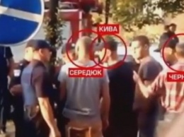 Появилось видео, на котором советник главы МВД Украины руководит поджогом телеканала "Интер"