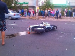 В Николаеве неподалеку от места гибели дорожников произошло ДТП с участием мотоциклиста (ФОТО)