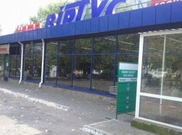 Черноморск: полиция взяла штурмом магазин, захваченный утром неизвестными