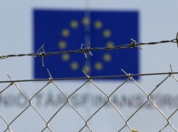 Австрия начала возводить забор против мигрантов на границе с Венгрией